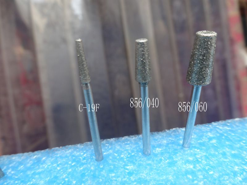 T型刷 鋼絲筆刷 除銹拋光鋼絲筆刷 2.35mm柄 帶柄打磨 帶柄磨頭